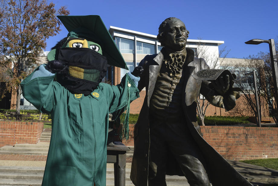 george mason honors college essay prompt